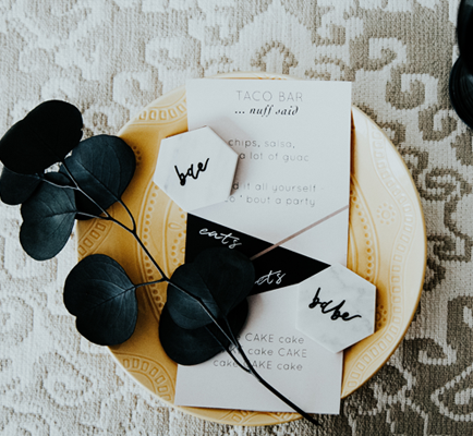 爱上海：Inviting You to Enjoy Shanghai's charming night scenery